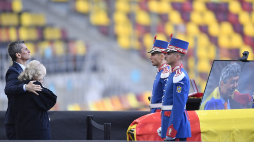 Priveghiul lui Mircea Lucescu/ Profimedia