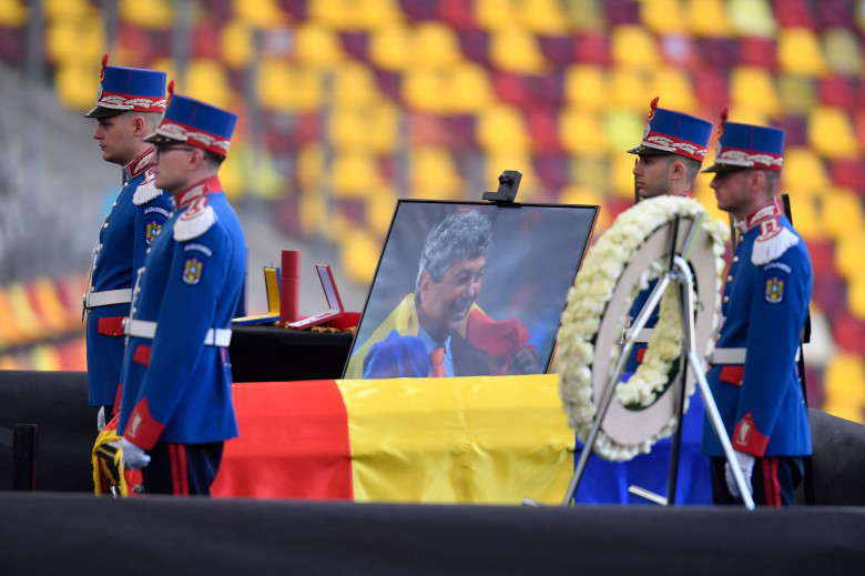 Priveghiul lui Mircea Lucescu/ Profimedia