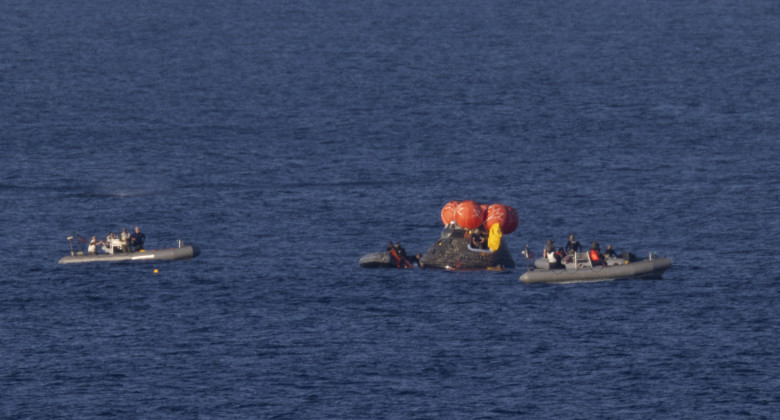 astronautii artemis 2 s-au intors acasa (6)