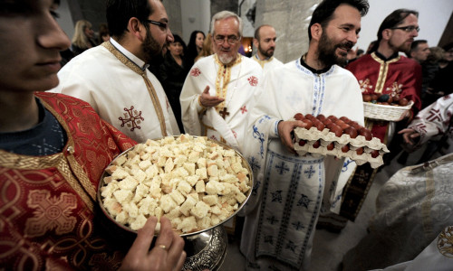 anafura de paște, oua rosii de paste