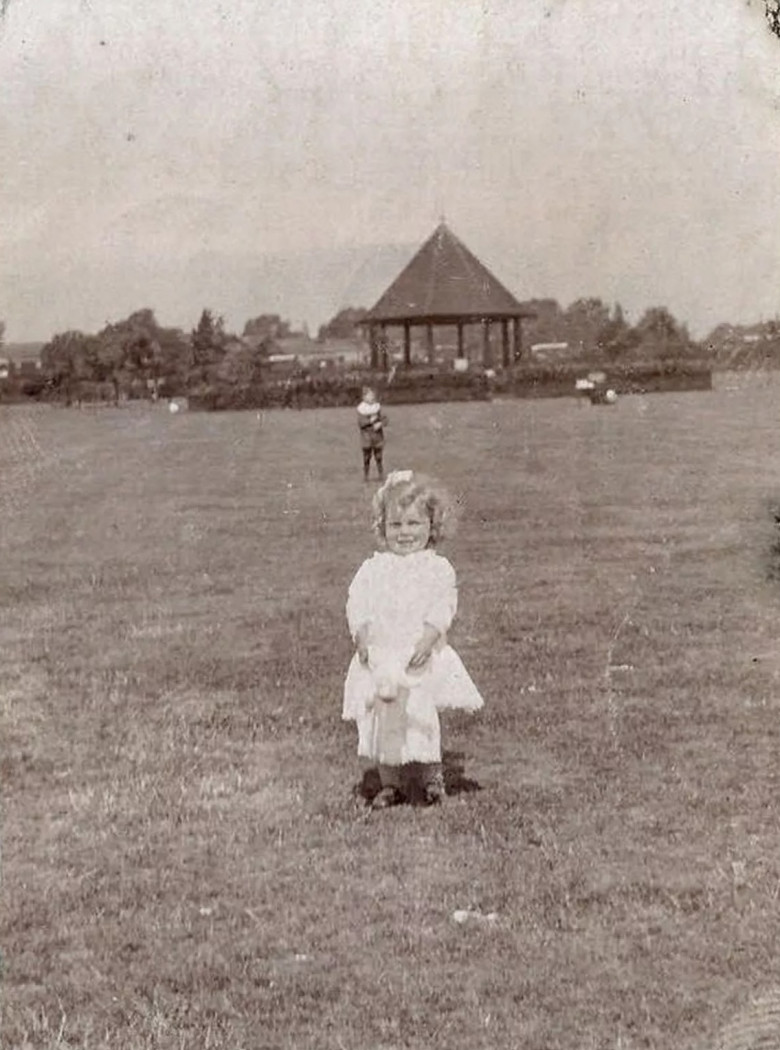 Marjorie Hodnett Aylward