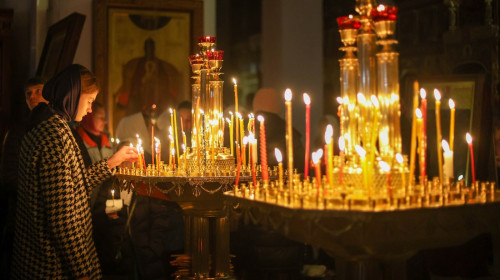 biserică, paște, luminîă de înviere