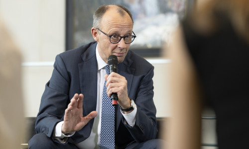 Chancellery Holds Girls' Day