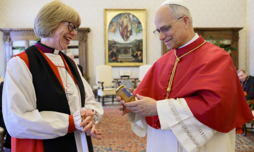 ITALY - REL - POPE LEO XIV RECEIVES HIS GRACE SARAH MULLALLY, ARCHBISHOP OF CANTERBURY IN A PRIVATE AUDIENCE