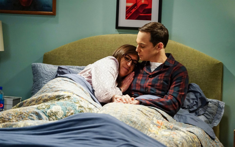 THE BIG BANG THEORY Warner Bros Television series 2007> with Mayim Bialik and Jim Parsons
