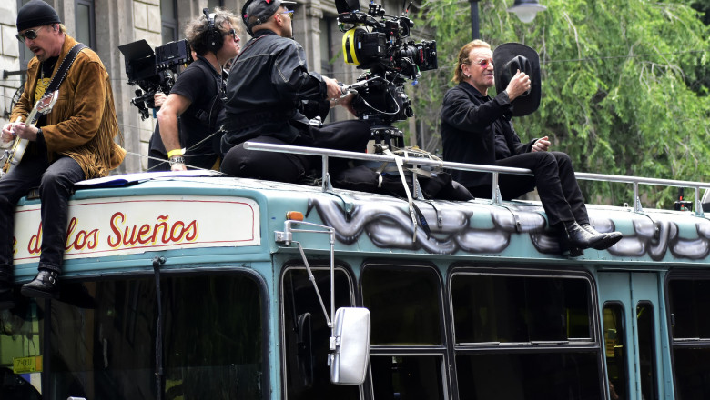 U2 takes over downtown Mexico City while filming new “Street of Dreams” video