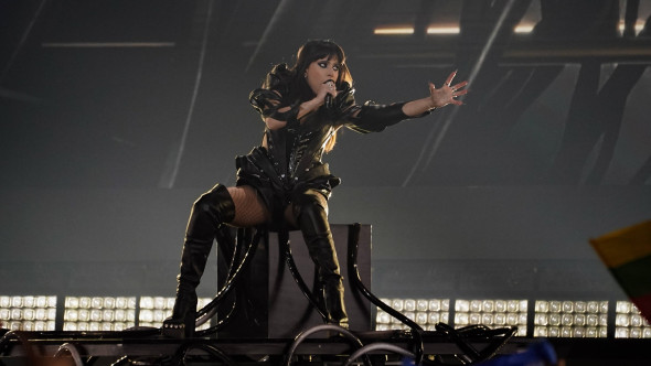 Alexandra Căpitănescu, lăudată în presa din Spania, după calificarea în finala Eurovision: "A făcut din rock arma sa principală"