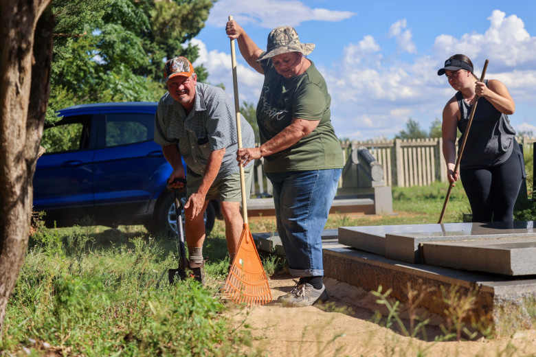 ‘I’m a teenage GRAVE cleaner – what started as a part-time job to fund uni has become my passion’