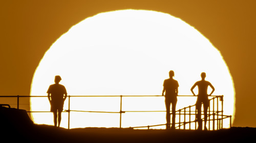 Sydney Faces Heatwave Warning As Summer Approaches