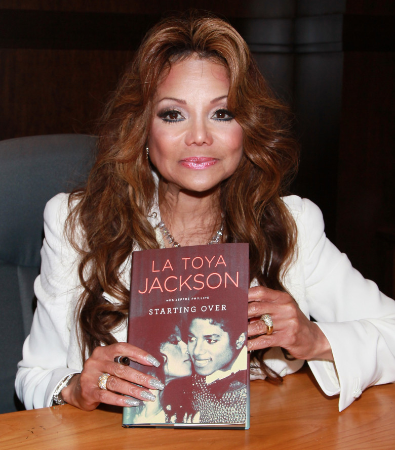 La Toya Jackson Book Signing For "Starting Over"