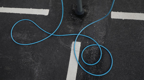 Stație de încărcare mașini electrice