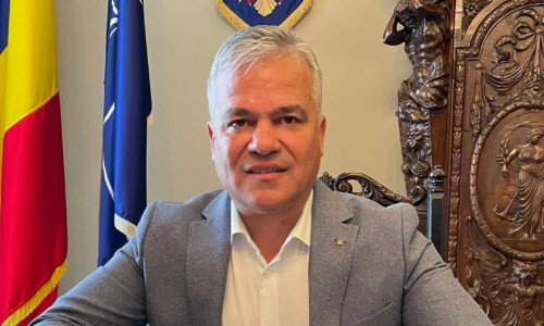 Adrian Veștea (1)