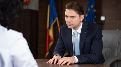 sebastian burduja