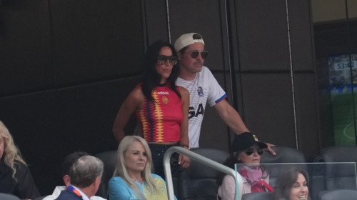Brad Pitt și Ines de Ramon