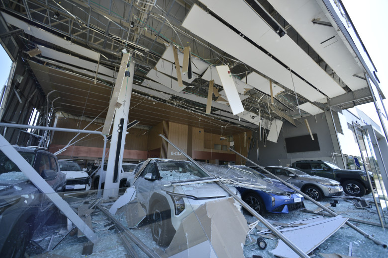 Magnitude 7.4 Earthquake Strikes Colombia
