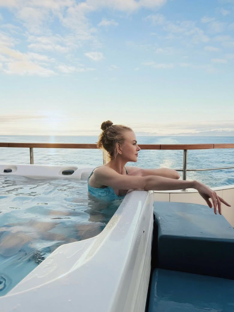 nicole kidman vacanta in islanda(7)