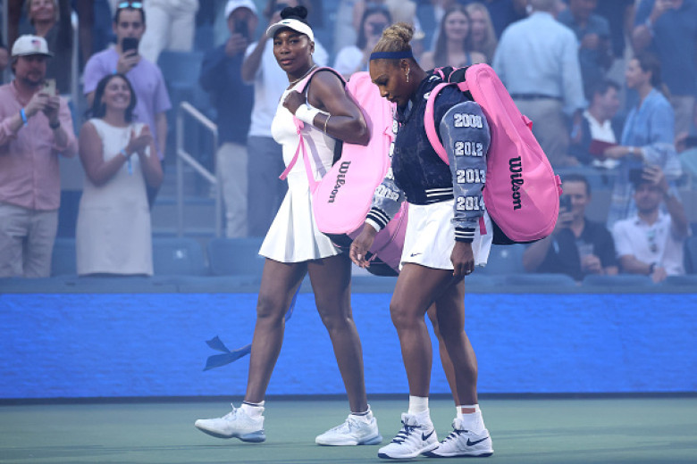 Serena și Venus Williams/ Getty Images