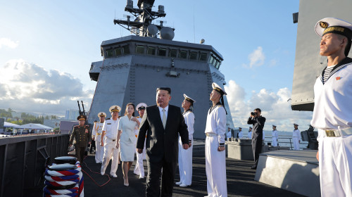 kim jong un, Coreea de Nord şi-a îmbogăţit flota de război (4)