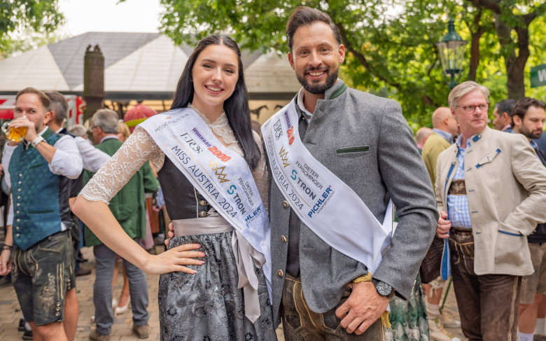 20240926 VIP Eroeffnung der Wiener Kaiser Wiesn 2024 WIEN, OESTERREICH - 26. SEPTEMBER: Lehramt Studentin und Miss Austr
