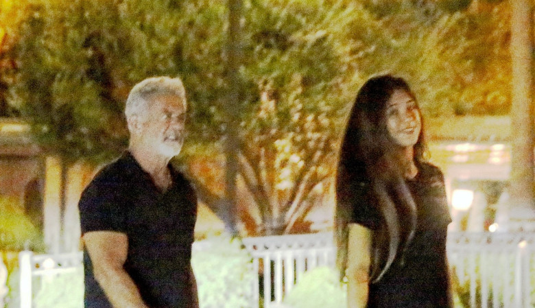PREMIUM EXCLUSIVE Mel Gibson Enjoys Rare Dinner Outing Bonding With Beautiful 16-Year-Old Daughter Lucia