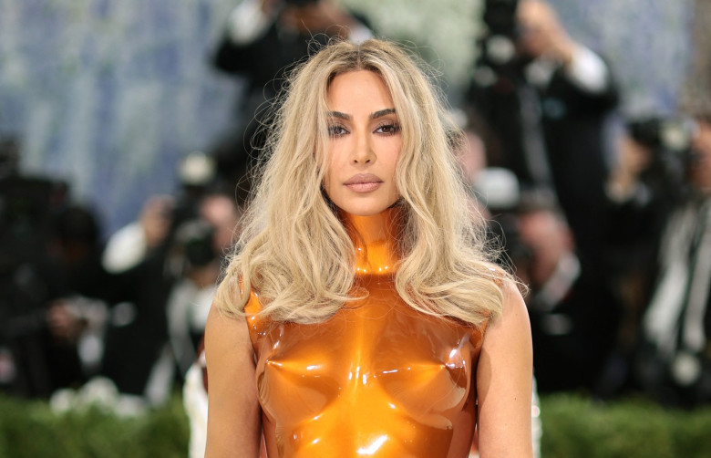 kim kardashian (5)