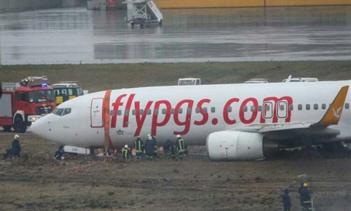 Avion Pegasus ieșit de pe pistă în Istanbul