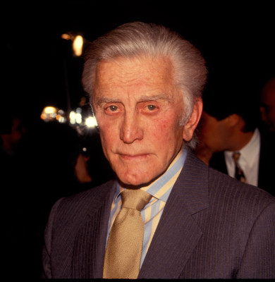 kirk douglas shutterstock_1377433592