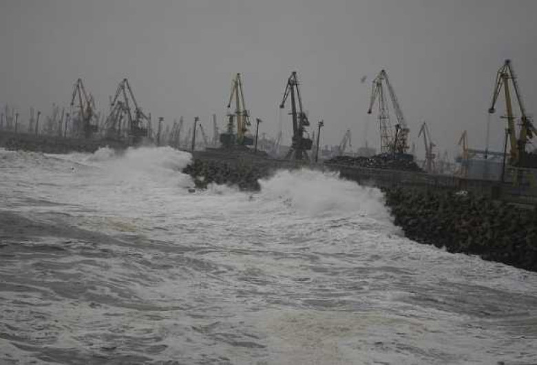 port inchis