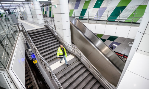 Stația de metrou Laminorului