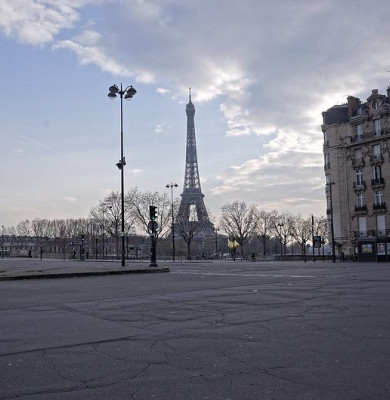 Paris cu străzile goale, Franța în carantină, izolare, coronavirus