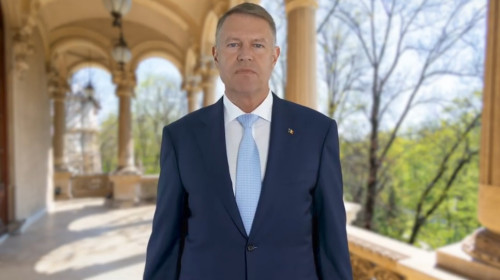 Klaus Iohannis, pe verandă la Cotroceni