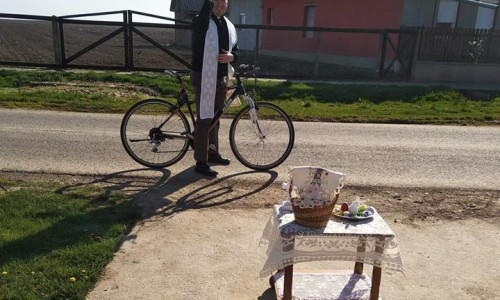 Preotul Zoltan Janos Tatar