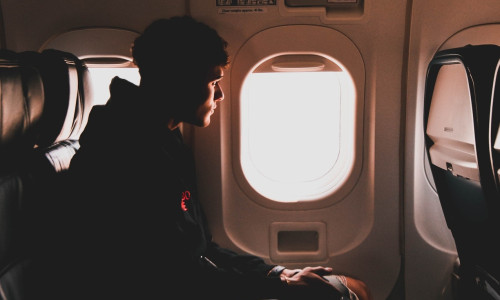 Pasager în avion, aeronavă, transport aerian, turism