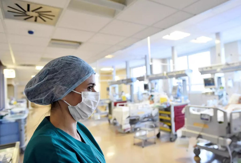 Pacienți cu COVID-19 coronavirus în Italia