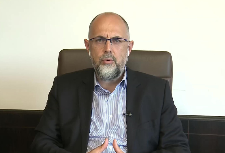 Kelemen Hunor încruntat
