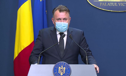 Nelu Tătaru, cu mască de protecție