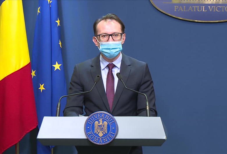 Florin Cîțu la Guvern, cu mască de protecție
