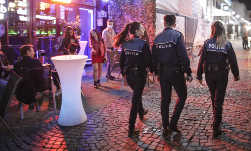 IN_02_INQUAM_Photos_Octav_Ganea