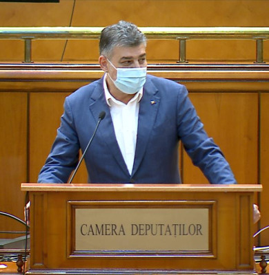 Marcel Ciolacu, în Parlament, cu mască de protecție