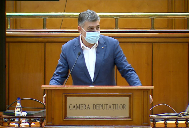 Marcel Ciolacu, în Parlament, cu mască de protecție