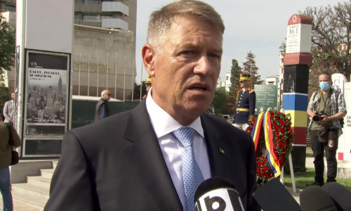 Klaus Iohannis în Piața Universității, la Kilometrul 0 al democrației