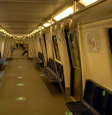 Metrou gol, fără călători