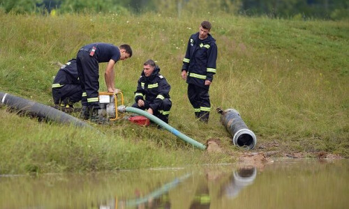 Pohalma-pompieri-apa-620x400