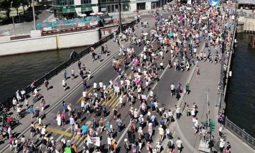 Proteste antiepidemice în Berlin