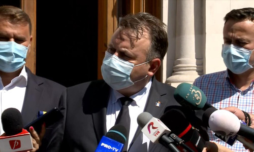Nelu Tătaru