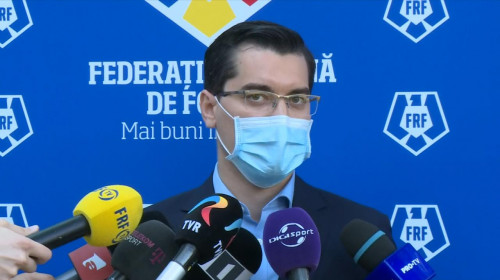 Răzvan Burleanu, la FRF, cu mască
