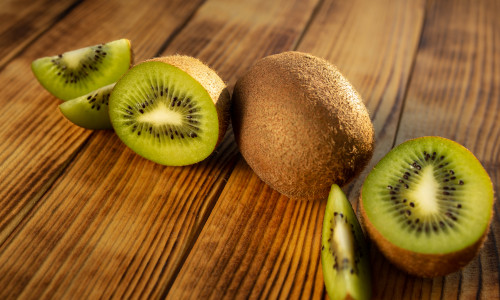 shutterstock kiwi fructe