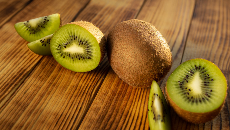 shutterstock kiwi fructe