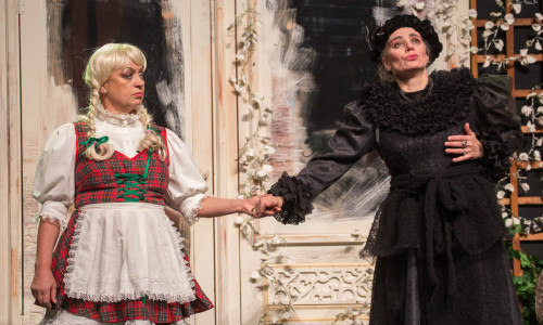Gaițele, spectacol de teatru