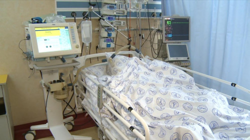 Mort de coronavirus, COVID-19, ventilat mecanic, deces în spital
